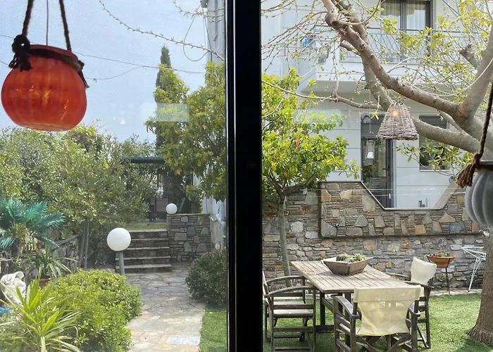 Stone By The Coast Of Olympus Tatil Evi *