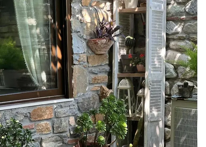 Stone By The Coast Of Olympus Tatil Evi